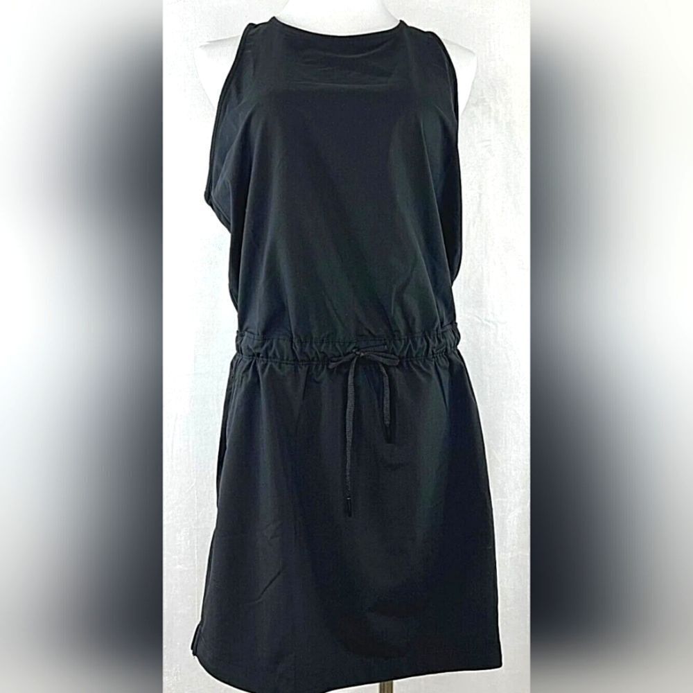 North Face Dress Stay Stylish and Comfortable.